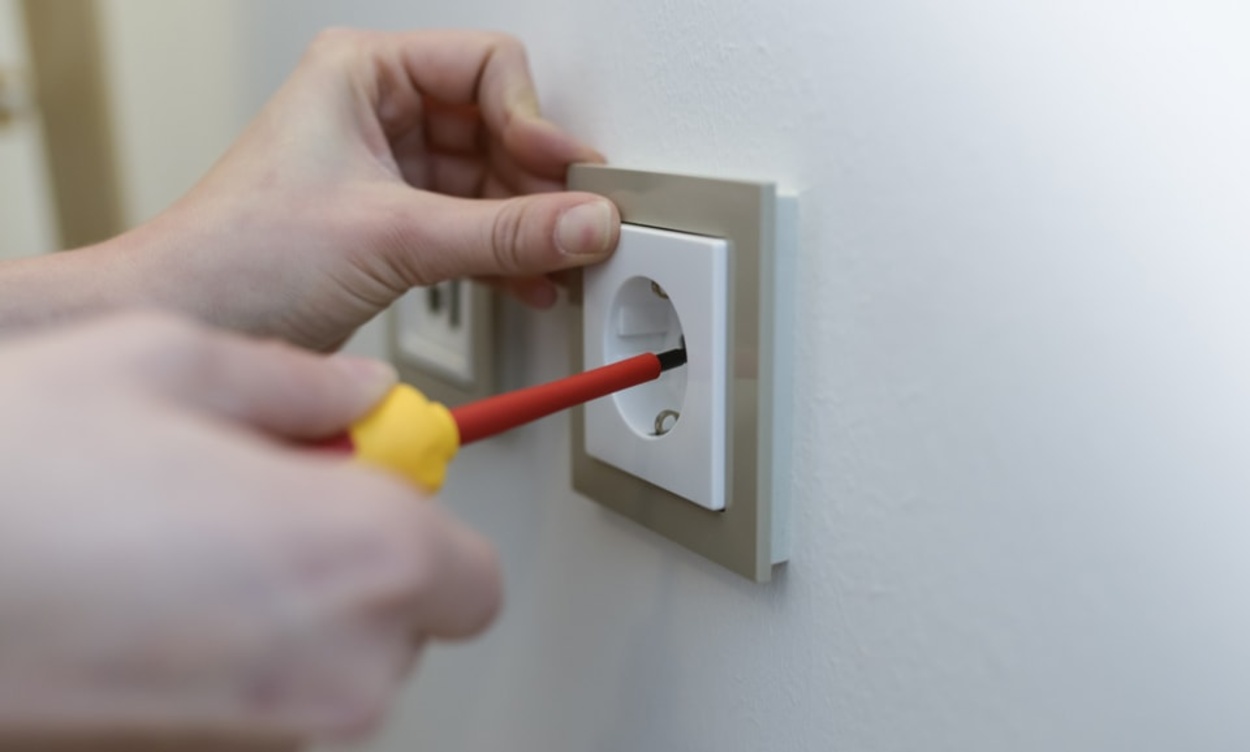 Elektroinstallation bei Elektro Melk in Sinntal - Sterbfritz